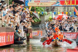 亚洲杯-阿曼0-0泰国，泰国积4分出线形势乐观，阿曼2轮仅积1分